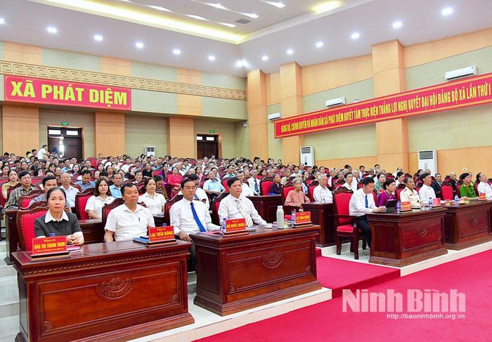 Các đại biểu dự Hội nghị.