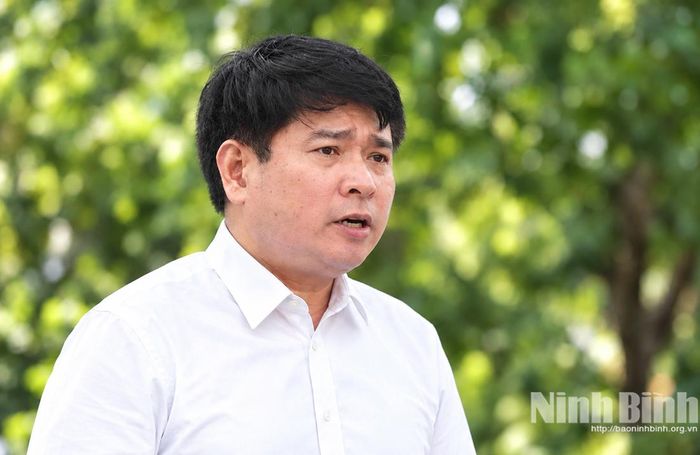 Đồng chí Trần Quang Huy, Phó Bí thư Đảng ủy, Chủ tịch UBND phường Hồng Quang. Ảnh: Viết Dư