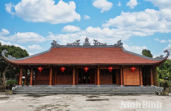 Di tích lịch sử - văn hóa đền thờ Trạng nguyên Trần Văn Bảo tại phường Hồng Quang. Ảnh: Viết Dư
