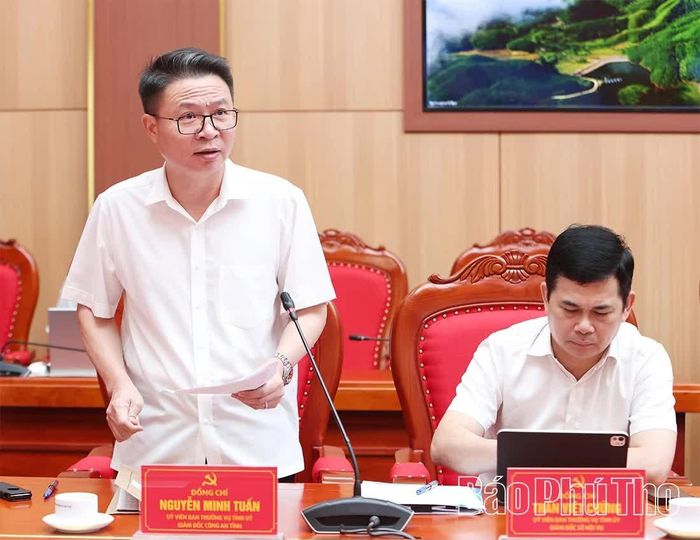 Giám đốc Công an tỉnh Nguyễn Minh Tuấn phát biểu tại hội nghị.
