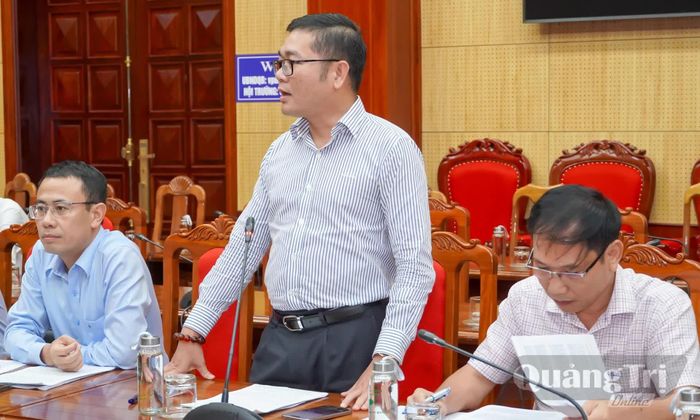 Đại biểu thảo luận tại buổi làm việc - Ảnh: N.H