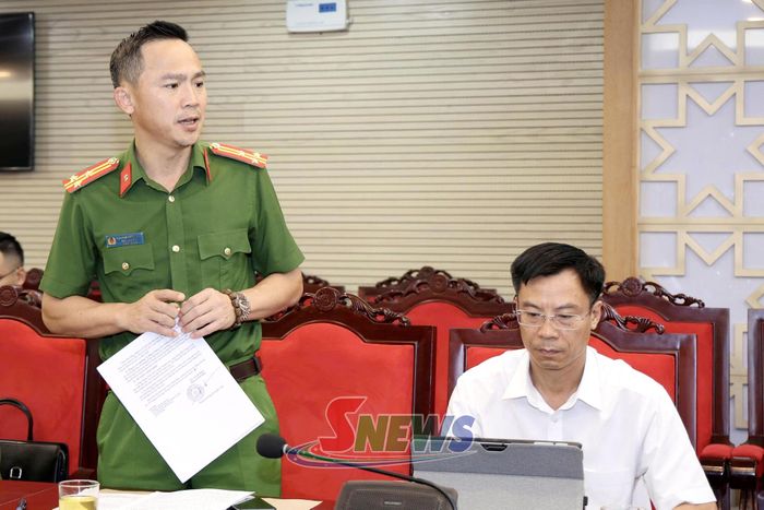 Lãnh đạo Công an tỉnh phát biểu tại cuộc họp