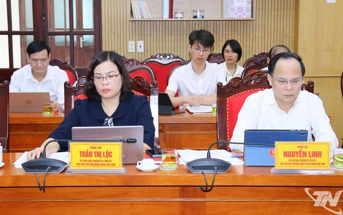 Đại biểu dự Hội nghị.