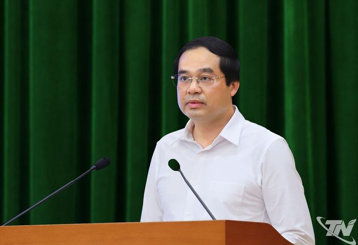 Đồng chí Bí thư Tỉnh ủy Trịnh Xuân Trường phát biểu tại Hội nghị.