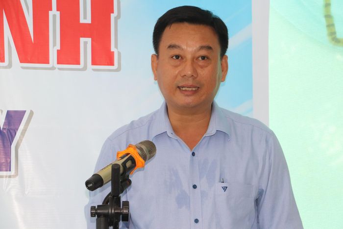 Ông Trần Ngọc Tuấn, Chủ tịch UBND xã Cái Ngang nhấn mạnh, cây cầu tạo điều kiện để người dân đi lại thuận lợi, từng bước nâng cao chất lượng cuộc sống.