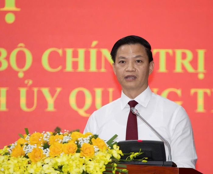 Ông Vương Quốc Tuấn mong muốn các đơn vị, địa phương không tặng hoa, và thể hiện bằng việc thực hiện tốt các nhiệm vụ.