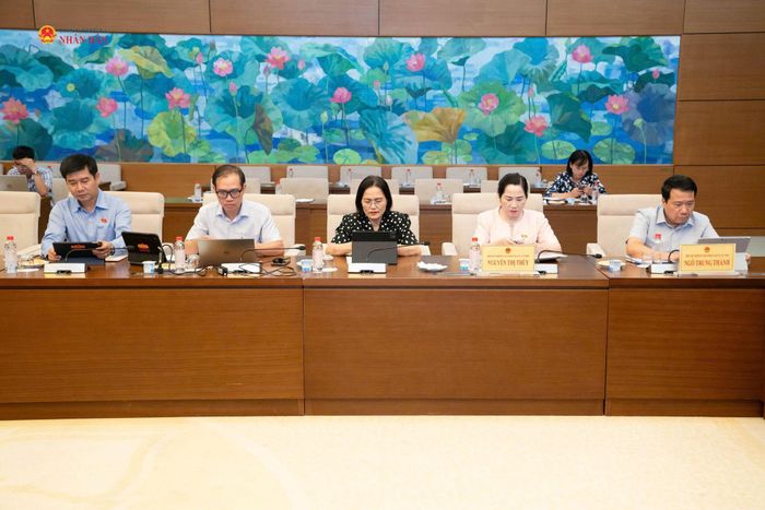 Các đại biểu dự phiên họp
