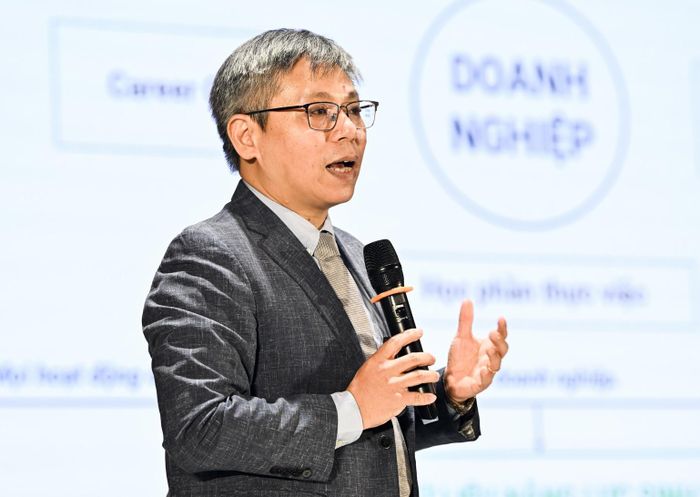 PGS.TS Lê Hiếu Học, Trưởng khoa Khoa học và Công nghệ Giáo dục, Đại học Bách khoa Hà Nội. Ảnh: HUST