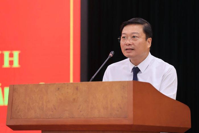 Thứ trưởng Lê Hồng Vinh phát biểu nhận nhiệm vụ tại buổi lễ