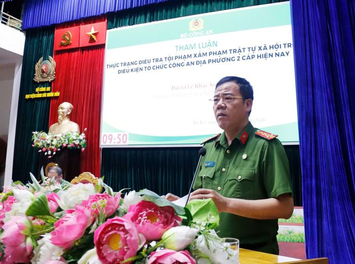 Đại tá Nguyễn Khắc Sơn, Phó Cục trưởng Cục Cảnh sát hình sự, Bộ Công an chia sẻ thông tin tại hội thảo.