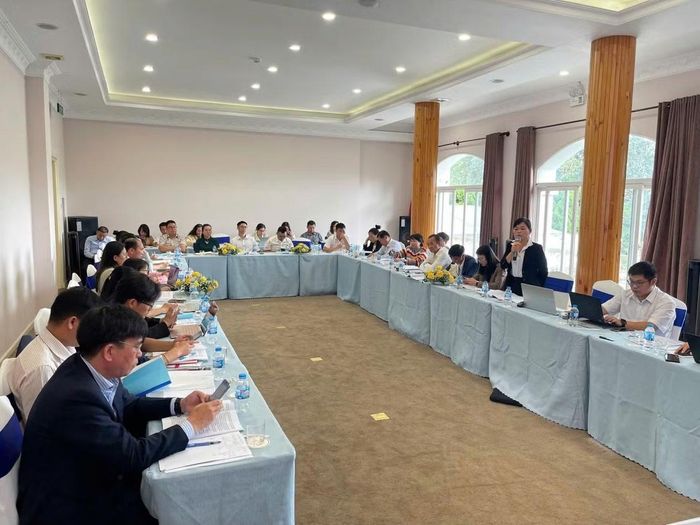 Các đại biểu tham dự buổi tọa đàm.