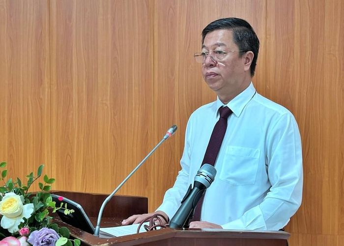 PGS.TS Vũ Trọng Lâm, Giám đốc, Tổng Biên tập Nhà xuất bản Chính trị quốc gia Sự thật.