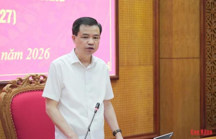 Phó Bí thư Thường trực Tỉnh ủy, Trưởng Đoàn đại biểu Quốc hội tỉnh Bế Thanh Tịnh phát biểu kết luận.