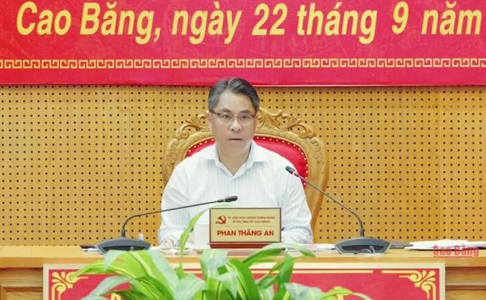 Bí thư Tỉnh ủy, Chủ tịch HĐND tỉnh Phan Thăng An kết luận hội nghị.