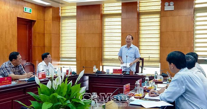 Bí thư Tỉnh uỷ Nguyễn Hồ Hải phát biểu kết luận buổi làm việc.
