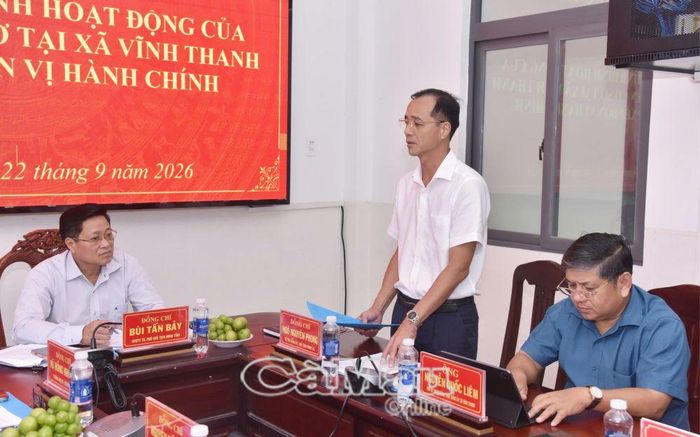 Báo cáo với  Đoàn giám sát, Bí thư Đảng uỷ xã Vĩnh Thanh Ngô Nguyên Phong khẳng định quyết tâm phát huy nền tảng của xã nông thôn mới kiểu mẫu duy nhất của tỉnh, tạo động lực phát triển bền vững trong giai đoạn mới.