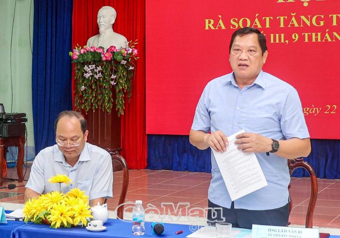 Phó Chủ tịch Thường trực UBND tỉnh Lâm Văn Bi phát biểu tại hội nghị.