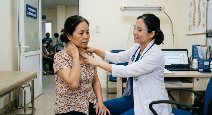 Hãy thăm khám đúng lúc, kịp thời để được các chuyên gia tư vấn và đưa ra giải pháp. Ảnh minh hoạ ↵