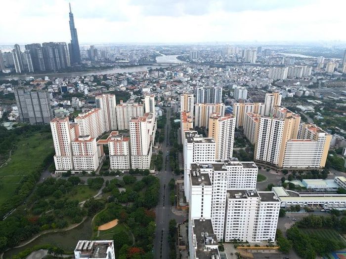 Đại diện Cục Quản lý Nhà và Thị trường Bất động sản (Bộ Xây dựng) khẳng định quyền tài sản của người dân không bị mất đi khi nhà chung cư hết thời hạn sử dụng. Ảnh minh họa