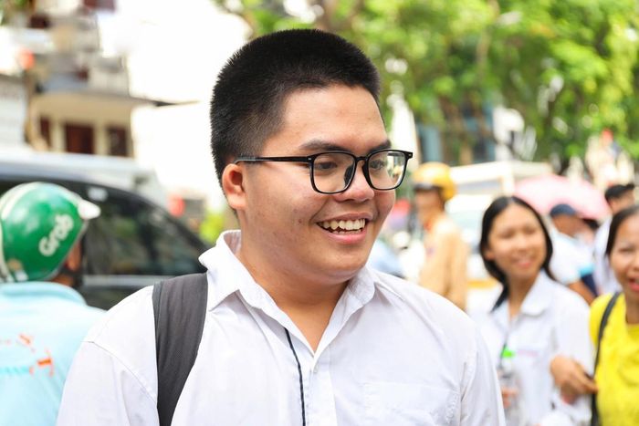 Chuyên gia chỉ rõ mặt trái của cuộc đua chứng chỉ, trong đó có những khóa học đắt tiền và nguy cơ học sinh phải gánh các khoản vay do chạy đua chứng chỉ IELTS để săn điểm cộng. (Ảnh minh họa)