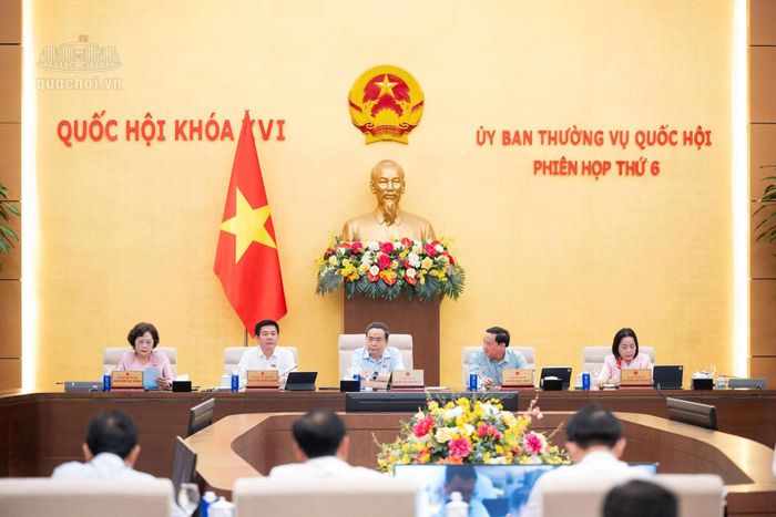 Lãnh đạo Quốc hội chủ trì, điều hành phiên họp. Ảnh: media.quochoi.vn