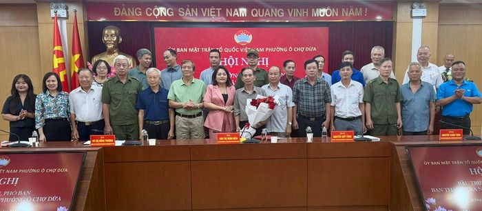 Ban Thanh tra nhân dân phường Ô Chợ Dừa nhiệm kỳ 2026-2030. Ảnh: Võ Giang