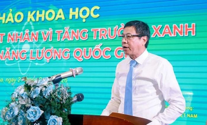 Thứ trưởng Bộ Khoa học và Công nghệ Lê Xuân Định phát biểu tại hội thảo về phát triển điện hạt nhân ngày 21-9-2026. Ảnh: Văn Vinh