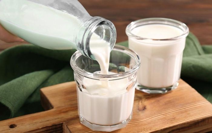 Uống quá nhiều sữa tươi khiến trẻ bị thiếu máu, thiếu sắt. Ảnh minh họa