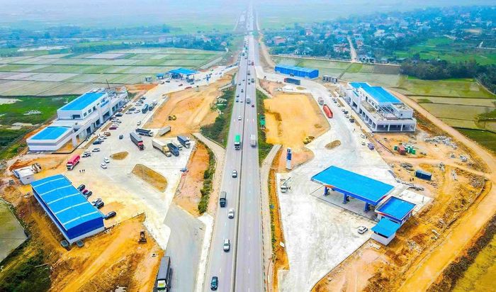 Một trạm dừng nghỉ trên cao tốc Bắc - Nam.