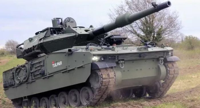 Ông nhấn mạnh kiến trúc mô-đun của nền tảng cho phép đáp ứng nhiều yêu cầu nhiệm vụ khác nhau.