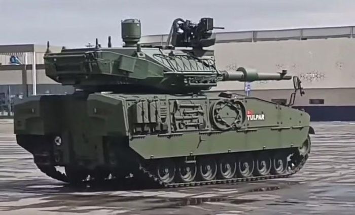 Trước khi bước vào thử nghiệm bắn đạn thật, các kỹ sư của 2 công ty đã tiến hành tích hợp các giao diện cơ khí, điện, điện tử và phần mềm giữa thân xe TULPAR và tháp pháo HITFACT MkII. Hệ thống sau đó trải qua các bài kiểm tra chức năng, an toàn và xác nhận khả năng hoạt động.