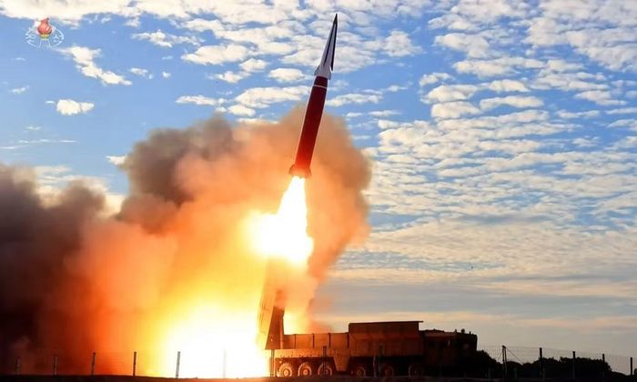 Ông Tyler Rogoway, biên tập viên chuyên trang quân sự Mỹ War Zone, cho rằng HGV có thể tấn công mục tiêu nằm lệch đáng kể so với quỹ đạo đạn đạo cố định và "gần như không thể bị đánh chặn".