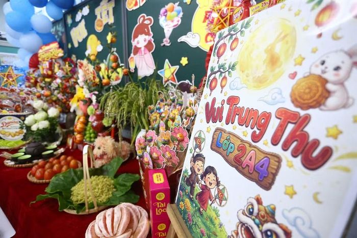 Các mâm cỗ được đầu tư công phu, sáng tạo nhưng vẫn giữ trọn vẹn nét đẹp văn hóa dân gian Việt Nam