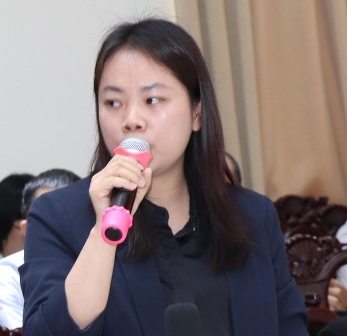 Bà Đinh Thị Hà.