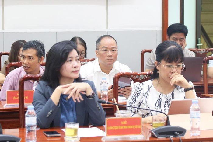 TS Nguyễn Đăng Khang - Phó Tổng Biên tập Báo Đại đoàn kết và các đại biểu tham dự Hội nghị.