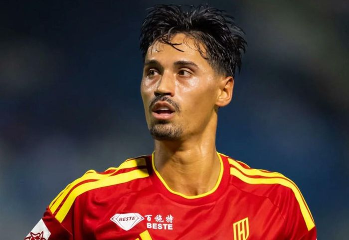  Reijnders rời Man City chỉ sau một năm. 