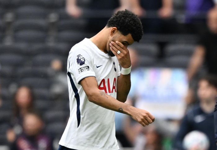  Tottenham cầm bóng 64% và tung 20 cú sút trước Aston Villa nhưng vẫn thua 2-3 trên sân nhà. 