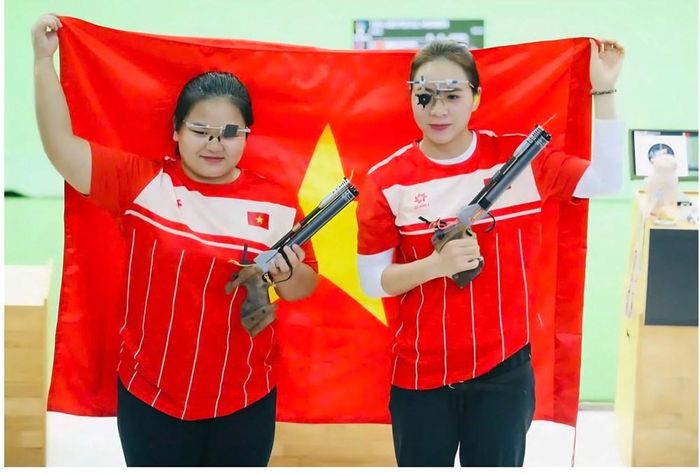 Hôm nay Thu Vinh (trái) và Thuỳ Trang (phải) sẽ vào cuộc. Ảnh: Dũng Phương