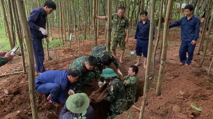 Hài cốt liệt sĩ được tìm thấy ở khu vực rừng tràm tại bản Bãi Dinh xã Dân Hoá