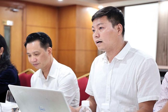 Đại diện Vụ Pháp chế (Bộ VHTTDL) phát biểu tại buổi làm việc