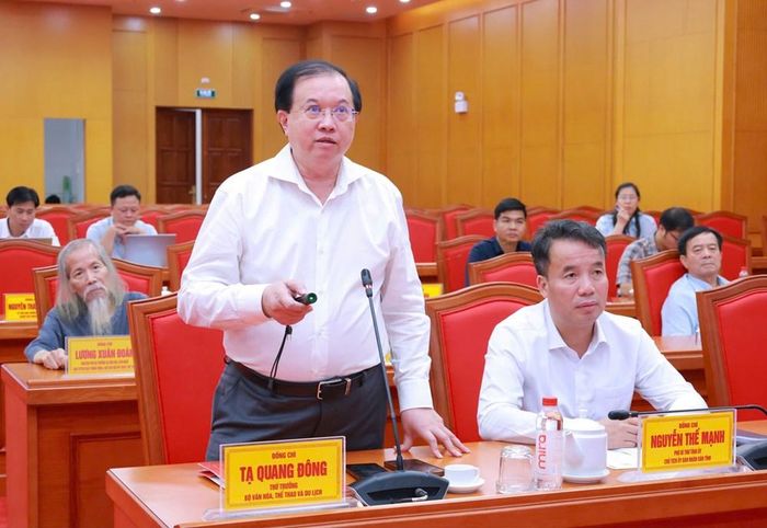 Thứ trưởng Bộ VHTTDL Tạ Quang Đông phát biểu tại Hội thảo