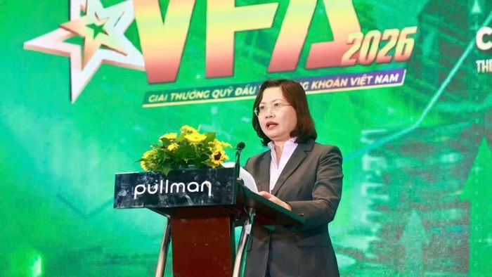 Chủ tịch Ủy ban chứng khoán Nhà nước Vũ Thị Chân Phương phát biểu tại VFA 2026. (Nguồn ảnh: Ban Tổ chức)