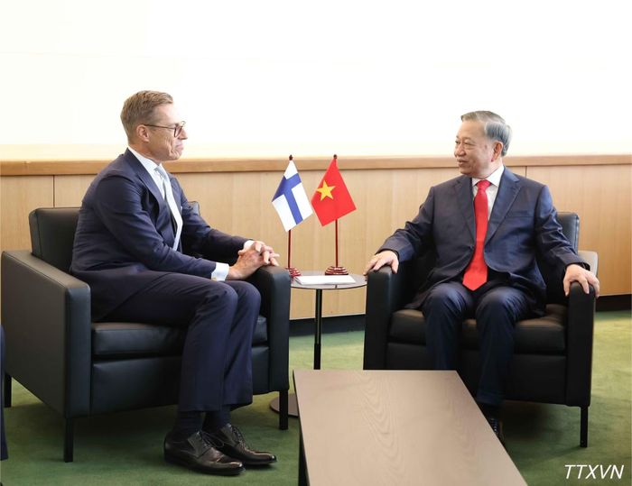 Tổng Bí thư, Chủ tịch nước Tô Lâm gặp Tổng thống Phần Lan Alexander Stubb. (Ảnh: Thống Nhất/TTXVN)