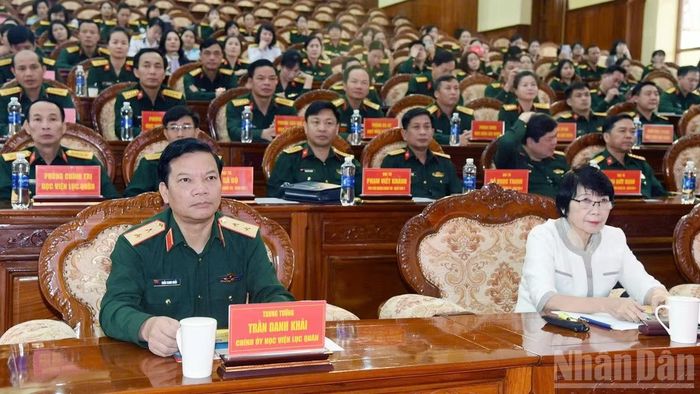 Đại biểu tham dự hội nghị. (Ảnh: BẢO VĂN)