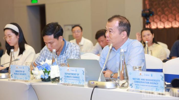 Đại biểu phát biểu tại hội nghị.