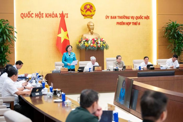 Quang cảnh phiên họp. (Ảnh: DUY LINH)