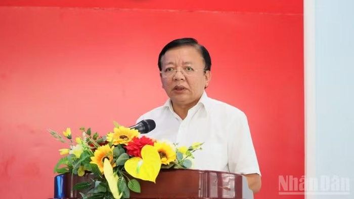 Phó Chủ tịch Ủy ban nhân dân tỉnh Lê Huyền phát biểu. (Ảnh: VŨ TÂN)