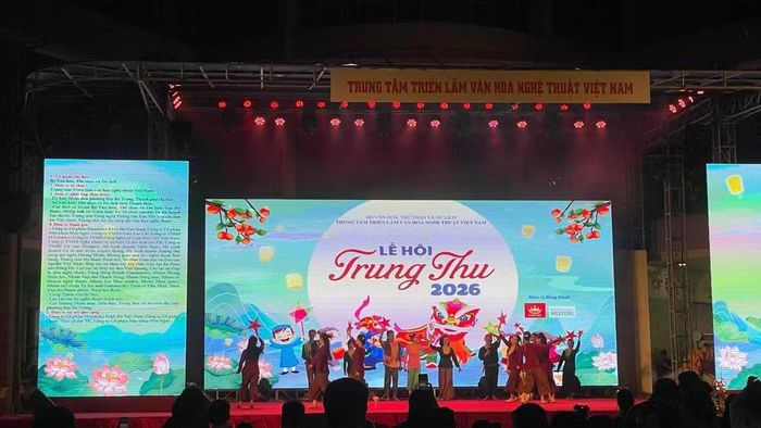 Rộn ràng khai mạc Lễ hội Trung thu 2026. (Ảnh: NGỌC LIÊN)