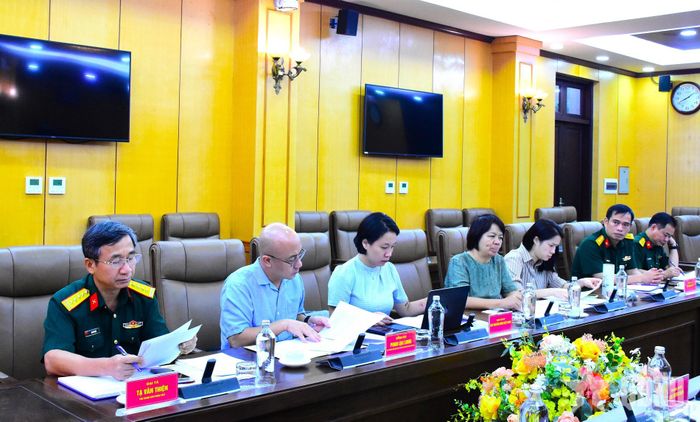 Các đại biểu dự hội nghị.