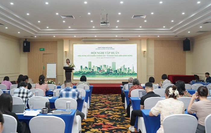  Quang cảnh hội nghị tập huấn "Hiểu đúng về ô nhiễm không khí - từ nhận thức đến hành động". 